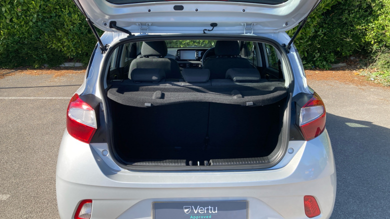 Hyundai i10 1.0 MPi SE Connect 5dr Petrol Hatchback